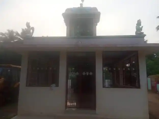 Arulmigu Kothandaramar Temple, Kadalangudi, Kadalangudi - 609801 அருள்மிகு கோதண்டராமர் திருக்கோயில், கடலங்குடி - 609801, Mayiladuthurai - Ancient Temple Architecture and History Image 5