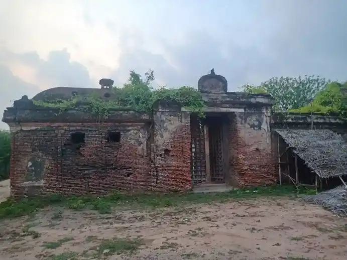 Arulmigu Kothandaramar Temple, Pinnathoor - 608102 அருள்மிகு கோதண்டராமசுவாமி திருக்கோயில், பின்னத்தூர் - 608102, Cuddalore - Ancient Temple Architecture and History Image 7