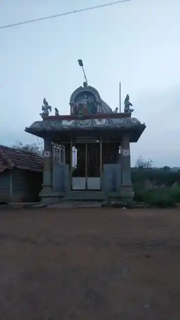 Arulmigu Kothandaramasamy Temple, Ilamanur - 630701 அருள்மிகு. கோதண்டராமர்கோயில்,இளமனுhர், இளையான்குடி வட்டம், சிவகங்கை மாவட்டம் கோயில், Ilamanur - 630701, Sivagangai - Ancient Temple Architecture and History Image 3