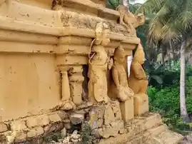 Arulmigu Kothandaramasamy Temple, Kattuveppilaipatti - 636104 அருள்மிகு கோதண்டராமசாமி திருக்கோயில், Kattuveppilaipatti - 636104, Salem - Ancient Temple Architecture and History Image 4