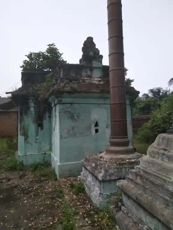 Arulmigu Kothandaramasamy Temple, Kothandaramasamy Templearea, Manallur - 601201 அருள்மிகு கோதண்டராமசுவாமி திருக்கோயில், Kothandaramasamy Templearea, Manallur - 601201, Tiruvallur - Ancient Temple Architecture and History Image 2