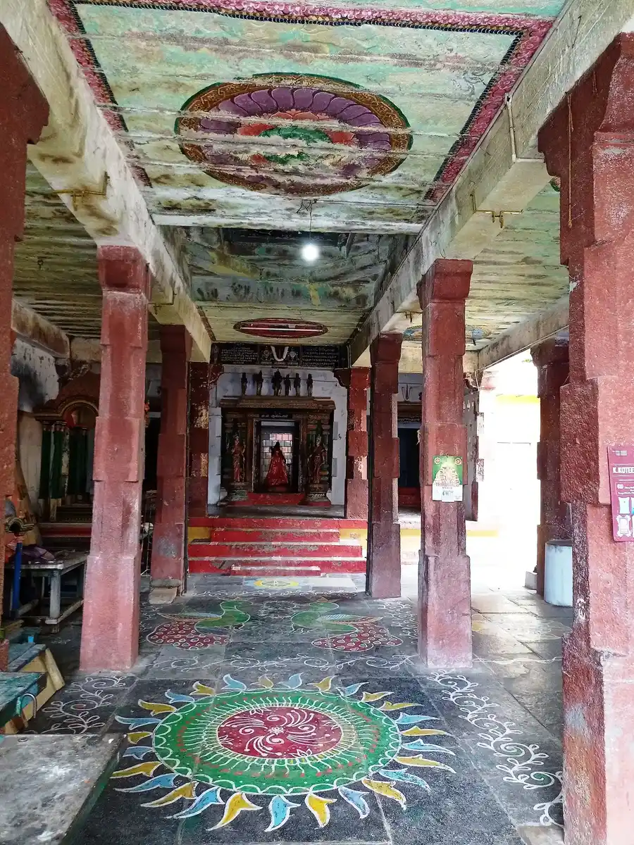 Arulmigu Kothandaramaswamy Temple, Kalaspalayam, Vellore - 632001 அருள்மிகு கோதண்டராம சுவாமி திருக்கோயில், கலாஸ்பாளையம், வேலூர் - 632001, Vellore - Ancient Temple Architecture and History Image 5