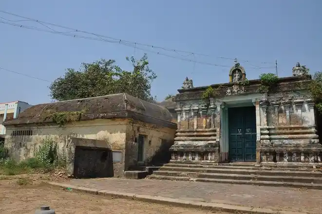 Arulmigu Kothandaramaswamy Temple, Kurichi - 612502 அருள்மிகு கோதண்டராமசாமி திருக்கோயில், Kurichi - 612502, Thanjavur - Ancient Temple Architecture and History Image 8