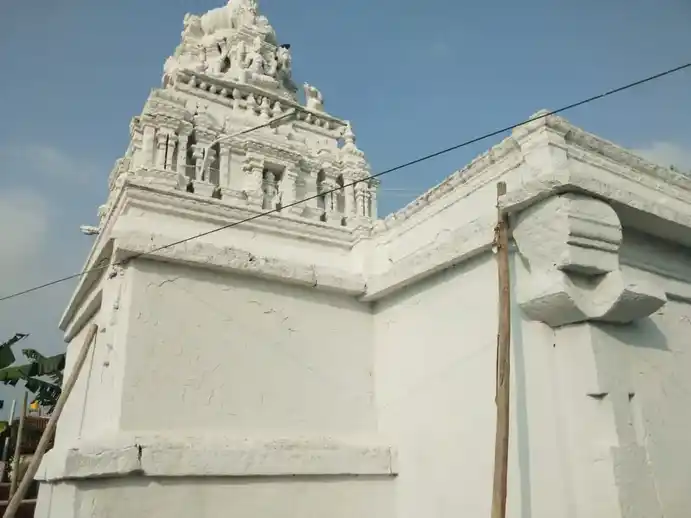 Arulmigu Kothandaramaswamy Temple, Nandimangalam - 635105 அருள்மிகு கோதண்ட ராமசாமி திருக்கோயில், Nandimangalam - 635105, Krishnagiri - Ancient Temple Architecture and History Image 6