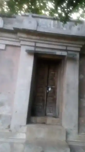 Arulmigu Kothataswamy Temple, Kumilakudi - 613502 அருள்மிகு கோதண்டராமசாமி திருக்கோயில், Kumilakudi - 613502, Thanjavur - Ancient Temple Architecture and History Image 4