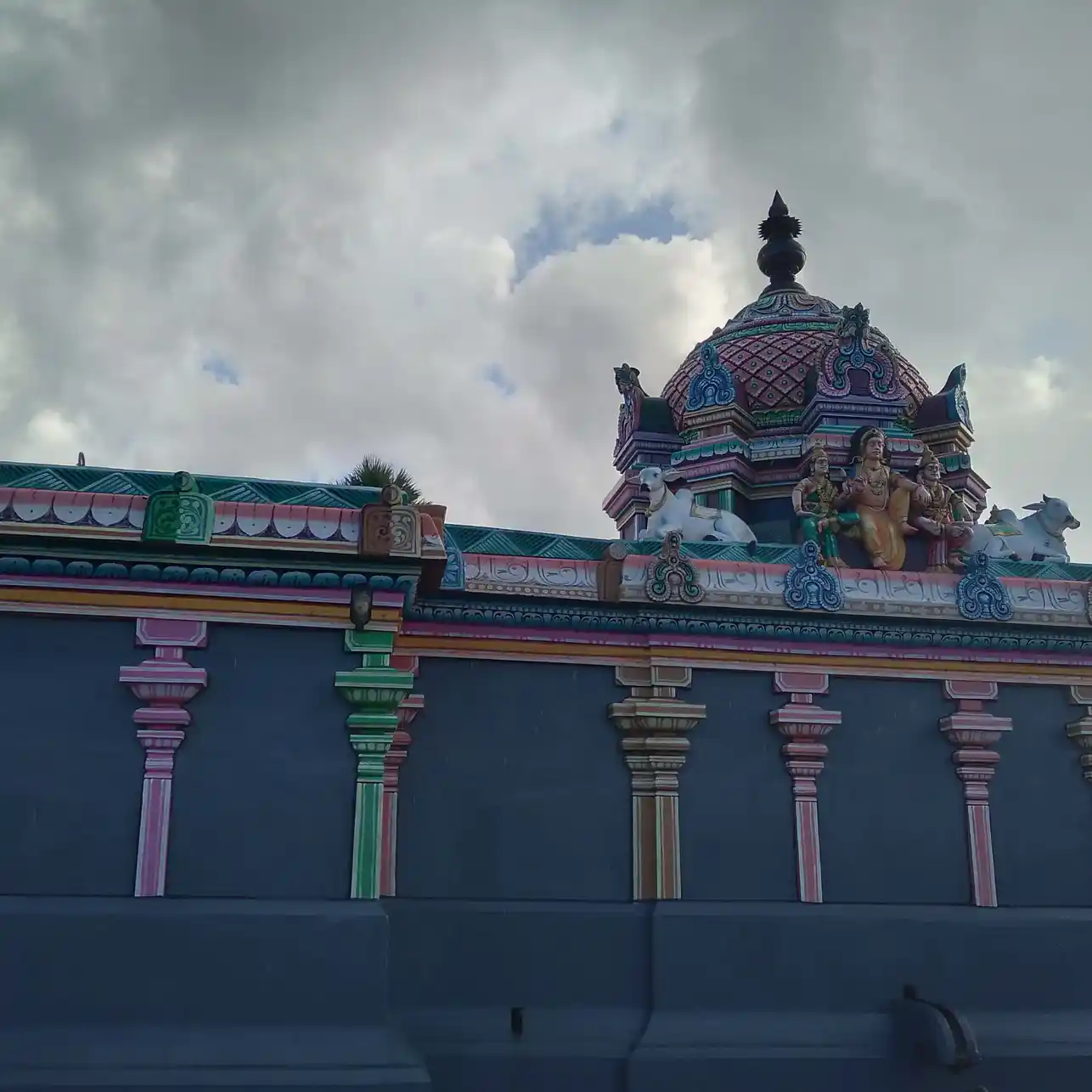 Arulmigu Kothavali Iyyanar Vagayara Temple, Moovanallur - 614014 அருள்மிகு கொத்தவல்லி அய்யனார், மாரியம்மன் மற்றும் பிள்ளையார் வகையறா திருக்கோயில், Moovanallur - 614014, Thiruvarur - Ancient Temple Architecture and History Image 4