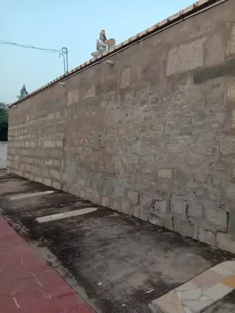 Arulmigu Kottai Abaya Varatharaja Perumal Temple, Kaveripakkam - 632508 அருள்மிகு கோட்டை அபய வரதராஜப் பெருமாள் திருக்கோயில், காவேரிப்பாக்கம் - 632508, Ranipet - Ancient Temple Architecture and History Image 3