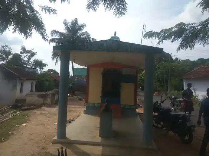 Arulmigu Kottai Makaliamman Temple, D.Kalipalayam - 642005 Arulmigu Kottai Makaliamman Temple, D.Kalipalayam - 642005, Coimbatore - Ancient Temple Architecture and History Image 2