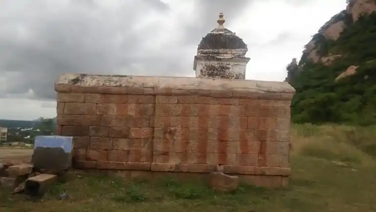 Arulmigu Kottai Mariamman Temple, Sankari - 637301 அருள்மிகு கோட்டை மாரியம்மன் திருக்கோயில், Sankari - 637301, Salem - Ancient Temple Architecture and History Image 3