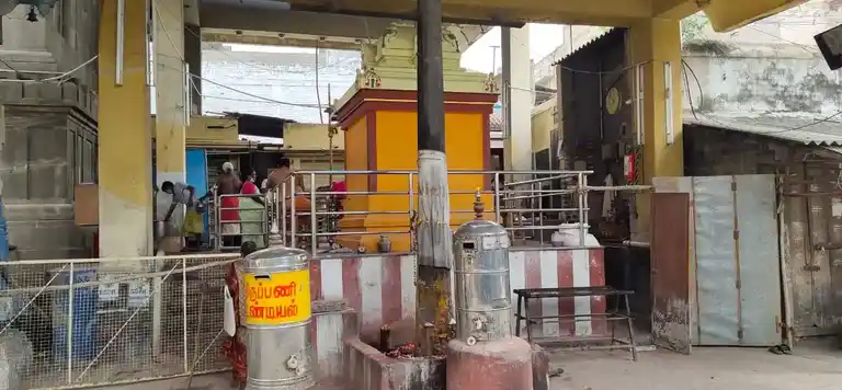 Arulmigu Kottai Mariamman Temple, Town Bus Stand, Salem - 636001 அருள்மிகு கோட்டை மாரியம்மன் திருக்கோயில், Town Bus Stand, Salem - 636001, Salem - Ancient Temple Architecture and History Image 5