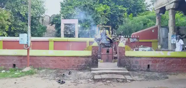 Arulmigu Kottai Munishwarar Temple, Thirumayam - 622507 அருள்மிகு கோட்டைமுனீஸ்வரர் திருக்கோயில், Thirumayam - 622507, Pudukkottai - Ancient Temple Architecture and History Image 2