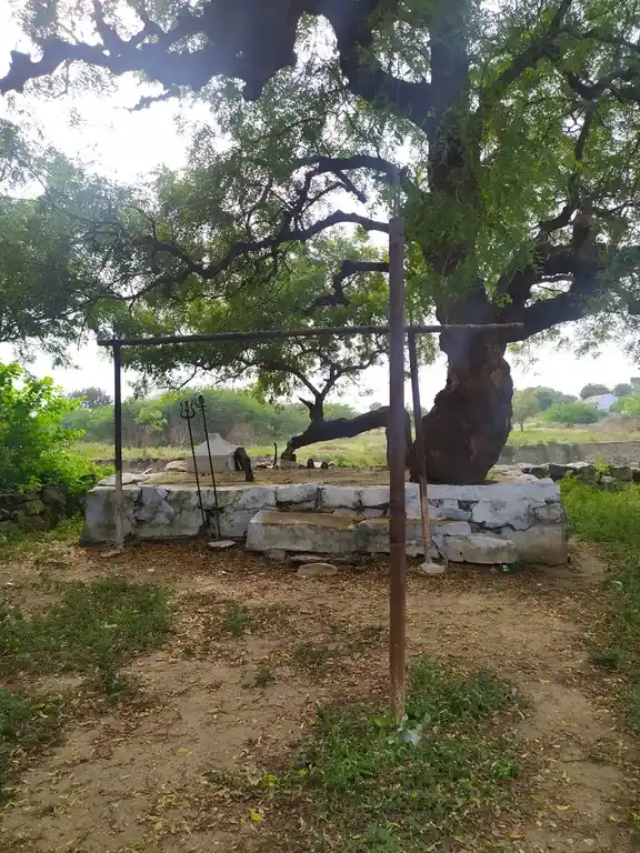 Arulmigu Kottai Muniyappan Temple, Varagoorampatti, Thokkavadi - 637211 கோட்டை முனியப்பன் திருக்கோயில், Varagoorampatti, Thokkavadi - 637211, Namakkal - Ancient Temple Architecture and History Image 2