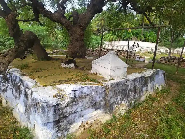 Arulmigu Kottai Muniyappan Temple, Varagoorampatti, Thokkavadi - 637211 கோட்டை முனியப்பன் திருக்கோயில், Varagoorampatti, Thokkavadi - 637211, Namakkal - Ancient Temple Architecture and History Image 3