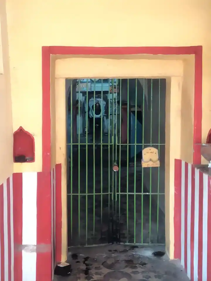 Arulmigu Kottaivayil Varasithi Vinayagar Temple, Thirukkatupalli - 613104 அருள்மிகு வரசித்தி விநாயகர், Thirukkatupalli - 613104, Thanjavur - Ancient Temple Architecture and History Image 2