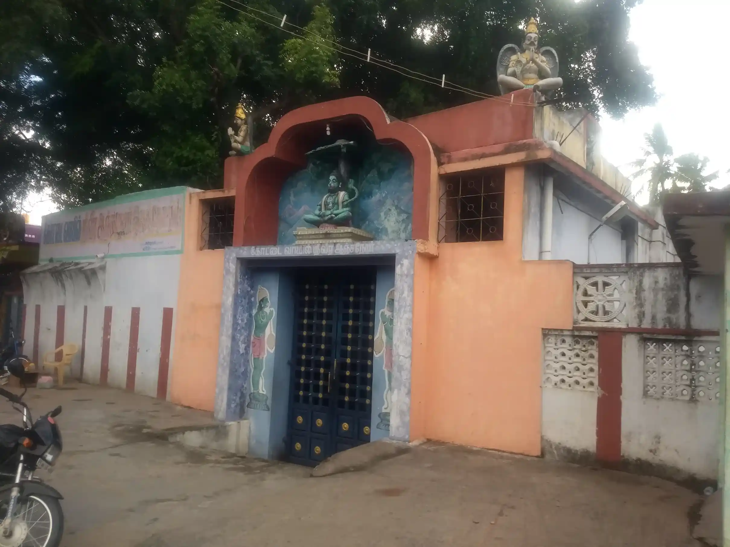 Arulmigu Kottaivayil Veera Anchaneyar Temple, Chengalpattu - 603002
