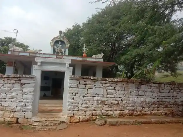 Arulmigu Kottapatti Perumal Temple, Thavasimadai - 624304 அருள்மிகு கோட்டபட்டி பெருமாள் திருக்கோயில், Thavasimadai - 624304, Dindigul - Ancient Temple Architecture and History Image 2