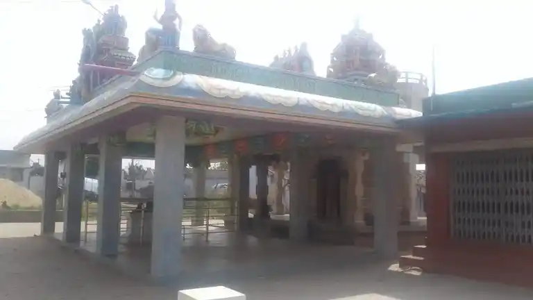 Arulmigu Kottapulipalayam Periamariamman Temple, Kottapulipalayam, Chettimankurichi - 637101 அருள்மிகு கொட்டாப்புளிபாளையம் பெரிய மாரியம்மன் திருக்கோயில், Kottapulipalayam, Chettimankurichi - 637101, Salem - Ancient Temple Architecture and History Image 4