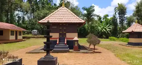 Arulmigu Kozhimaththu Temple, Moonanadu, Gudalur - 643239