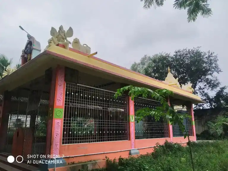 Arulmigu Krishnaperumal Temple, Tirupattur - 635601 அருள்மிகு கிருஷ்ணபெருமாள் திருக்கோயில், திருப்பத்தூர் - 635601, Thirupathur - Ancient Temple Architecture and History Image 7