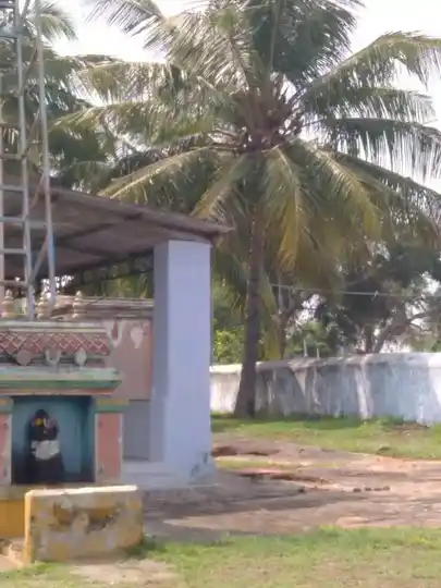 Arulmigu Krishnar Temple, Malayandipatnam - 642001 கிருஷ்ணர் திருக்கோயில், Malayandipatnam - 642001, Coimbatore - Ancient Temple Architecture and History Image 4
