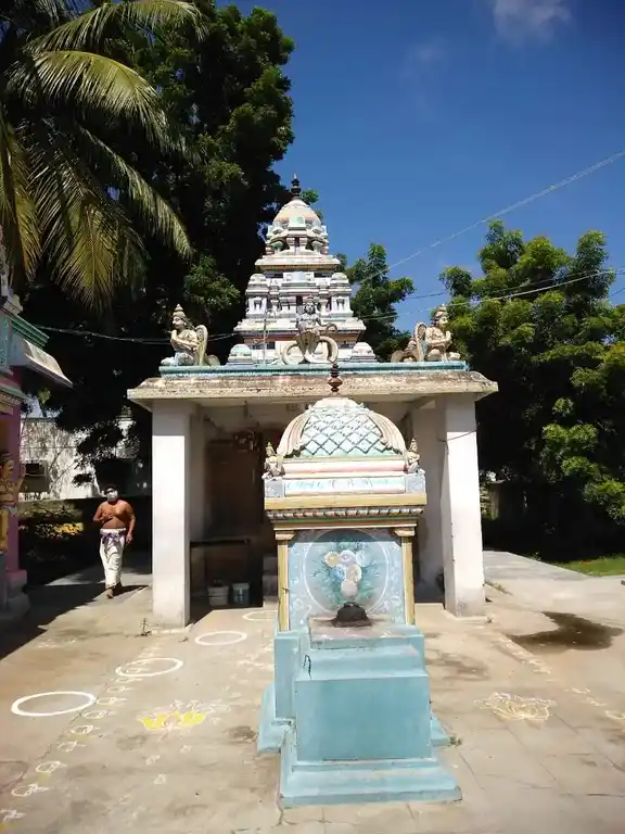 Arulmigu Krishnasami Temple, Agaramparankipettai - 608602 அருள்மிகு கிருக்ஷ்ணசாமி திருக்கோயில், அகரம்பரங்கிப்பேட்டை - 608602, Cuddalore - Ancient Temple Architecture and History Image 3
