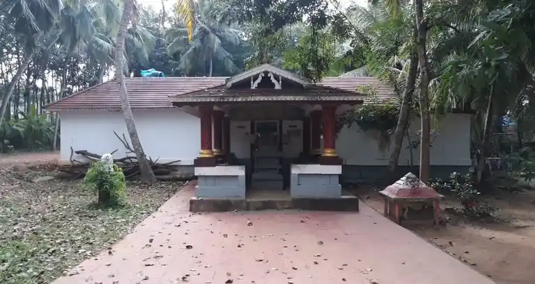 Arulmigu Krishnasamy Temple, Kadalicode, Arumanai - 629151
