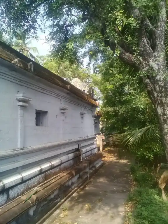 Arulmigu Krishnasamy Temple, Street End, Biramadesam - 627413 அருள்மிகு கிருஷ்ணசுவாமி திருக்கோயில், Street End, Biramadesam - 627413, Tirunelveli - Ancient Temple Architecture and History Image 3