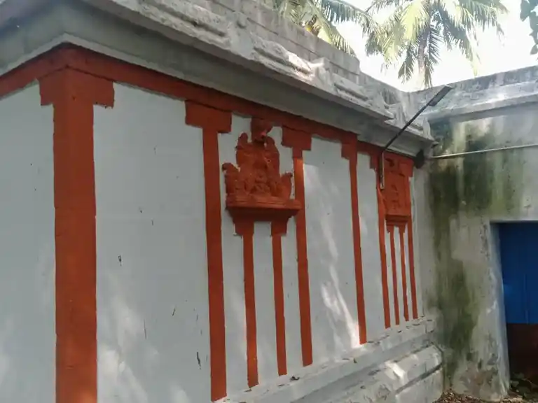 Arulmigu Krishnaswamy Temple, Asramam, Suchindrum - 629704 Arulmigu Krishnaswamy Temple, Asramam, Suchindrum - 629704, Kanyakumari - Ancient Temple Architecture and History Image 4