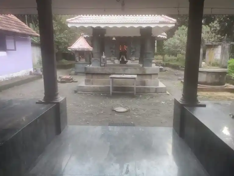 Arulmigu Krishnaswamy Temple, Azhwarkoil - 629175