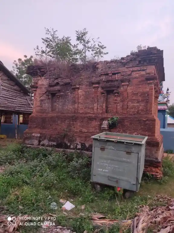 Arulmigu Krishnaswamy Temple, Kovilvalgai - 612904 அருள்மிகு கிருஷ்ணசுவாமி திருக்கோயில், கோவில்வாழ்க்கை - 612904, Ariyalur - Ancient Temple Architecture and History Image 4