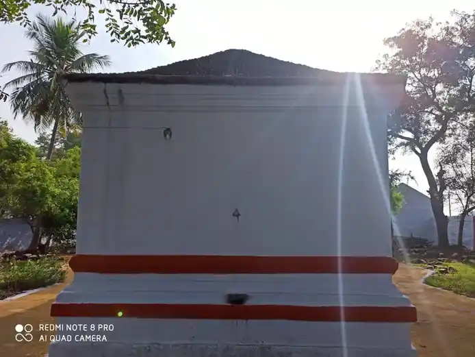 Arulmigu Krishnaswamy Temple, Reddipatty, Konganapuram - 637102 அருள்மிகு கிருஷ்ணசாமி திருக்கோயில், Reddipatty, Konganapuram - 637102, Salem - Ancient Temple Architecture and History Image 3