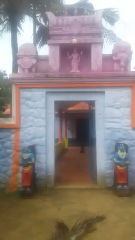 Arulmigu Krishnaswamy Temple, Vannathankulam, Vishnupuram - 629402 Arulmigu Krishnaswamy Temple, Vannathankulam, Vishnupuram - 629402, Kanyakumari - Ancient Temple Architecture and History Image 4