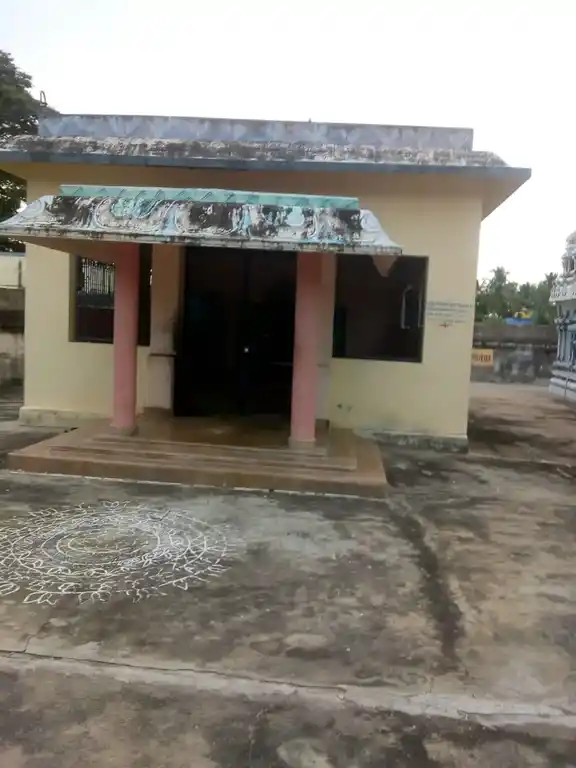 Arulmigu Krisna Swamy Temple, Permallakaram - 613703 அருள்மிகு கிருணணசாமி திருக்கோயில், Permallakaram - 613703, Thiruvarur - Ancient Temple Architecture and History Image 3