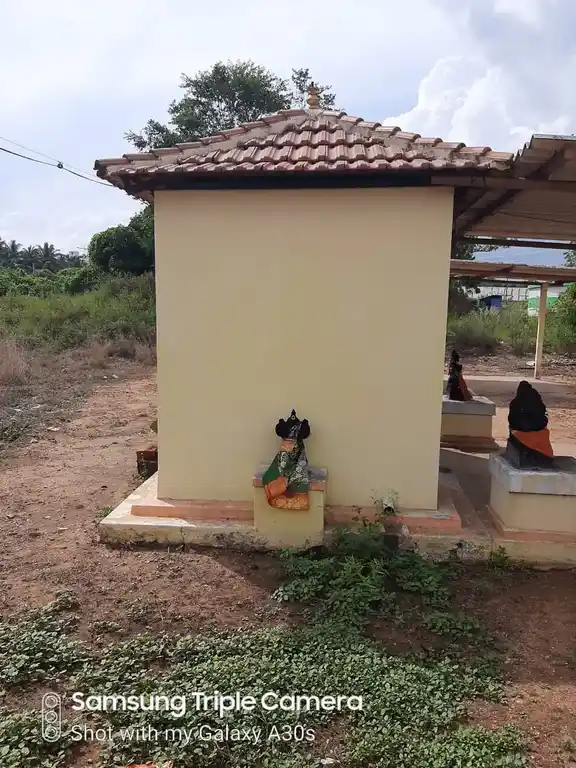 Arulmigu Kudikongalaman Temple, Near Park College, Kaniyur - 642203 Arulmigu Kudikongalaman Temple, Near Park College, Kaniyur - 642203, Coimbatore - Ancient Temple Architecture and History Image 2