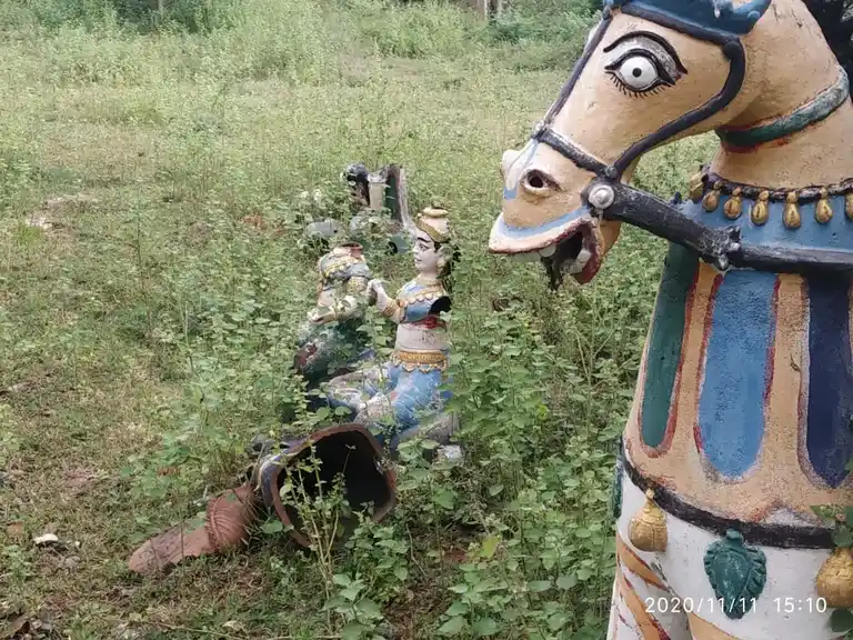 Arulmigu Kulakarai Ayyanar Temple, Valanadu - 621305