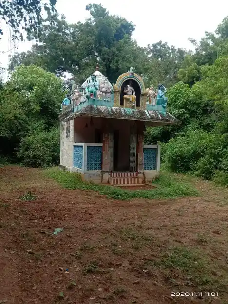 Arulmigu Kulakarai Karupanna Swamy Temple, Sirugudi - 624402 அருள்மிகு குளக்கரை கருப்பணசாமி திருக்கோயில், Sirugudi - 624402, Dindigul - Ancient Temple Architecture and History Image 4