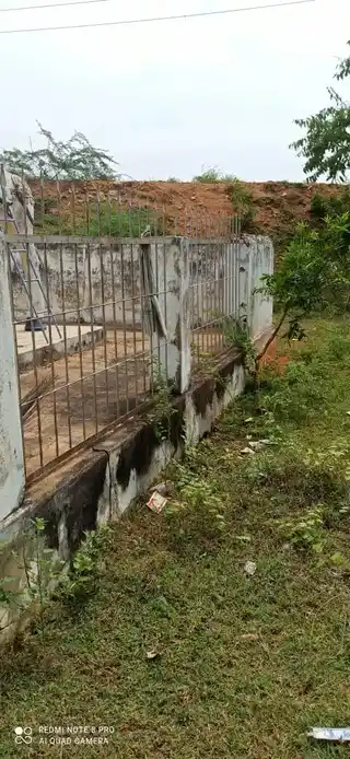 Arulmigu Kulakarai Karuppaswamy Temple, Kannivadugapatti - 621305 Arulmigu Kulakarai Karuppaswamy Temple, Kannivadugapatti - 621305, Thiruchirappalli - Ancient Temple Architecture and History Image 2