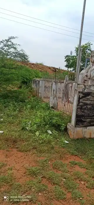 Arulmigu Kulakarai Karuppaswamy Temple, Kannivadugapatti - 621305 Arulmigu Kulakarai Karuppaswamy Temple, Kannivadugapatti - 621305, Thiruchirappalli - Ancient Temple Architecture and History Image 4