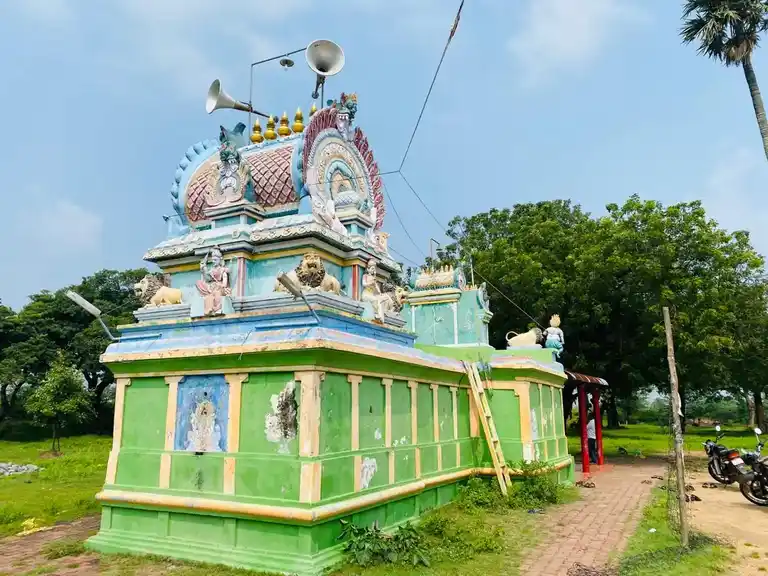 Arulmigu Kulandaiamman Temple, Kulandaiamman Templearea, Neyveli - 631207 அருள்மிகு குழந்தையம்மன் திருக்கோயில், Kulandaiamman Templearea, நெய்ேவலி - 631207, Tiruvallur - Ancient Temple Architecture and History Image 3