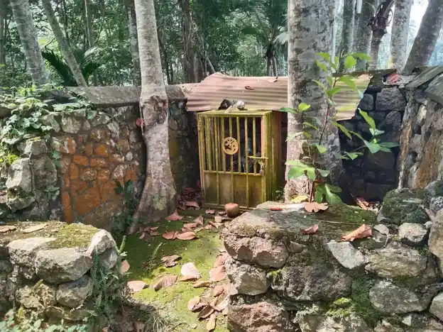 Arulmigu Kulankarai Sastha Temple, Muttaikkadu - 629161 Arulmigu Kulankarai Sastha Temple, முட்டைக்காடு - 629161, Kanyakumari - Ancient Temple Architecture and History Image 3