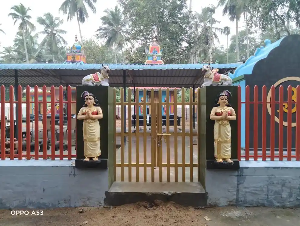 Arulmigu Kulankarathu Kandan Sastha Temple, Arumanalloor, Derisanamcope - 629851 Arulmigu Kulankarathu Kandan Sastha Temple, அருமநல்லூர், தெரிசனம்கோப் - 629851, Kanyakumari - Ancient Temple Architecture and History Image 2