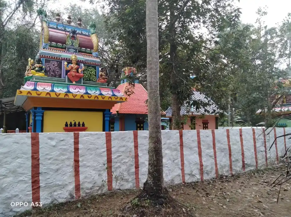 Arulmigu Kulankarathu Kandan Sastha Temple, Arumanalloor, Derisanamcope - 629851 Arulmigu Kulankarathu Kandan Sastha Temple, அருமநல்லூர், தெரிசனம்கோப் - 629851, Kanyakumari - Ancient Temple Architecture and History Image 5