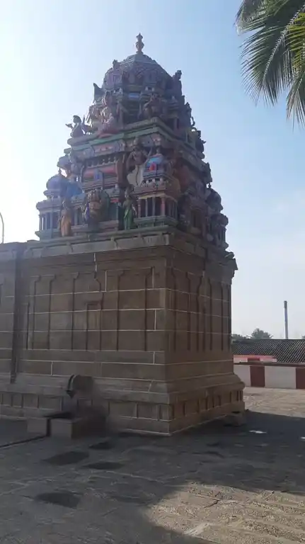 Arulmigu Kulanthai Velauthasamy Temple, Velayuthampalayam, Palladam - 641665 Arulmigu Kulanthai Velauthasamy Temple, Velayuthampalayam, Palladam - 641665, Tiruppur - Ancient Temple Architecture and History Image 2