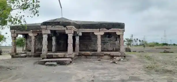 Arulmigu Kulasekaranathan And Rajan Temple, Ottapidaram - 628401