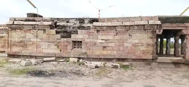 Arulmigu Kulasekaranathan And Rajan Temple, Ottapidaram - 628401 அருள்மிகு குலசேகரநாதர் மற்றும் ராஜன் திருக்கோயில், Ottapidaram - 628401, Thoothukudi - Ancient Temple Architecture and History Image 4