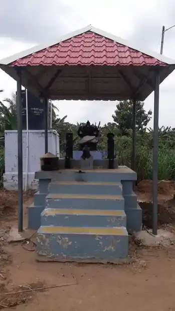 Arulmigu Kulavilakkamman Temple, Paasur - 638154 அருள்மிகு குலவிளக்கம்மன் திருக்கோயில், Paasur - 638154, Erode - Ancient Temple Architecture and History Image 2