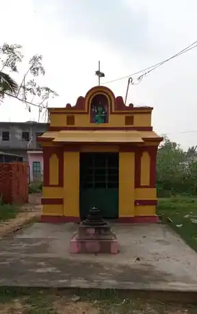 Arulmigu Kulingiamman, Lakshmiamman, Ellaiamman Temple, Centre Of The Village, Eliambedu - 601204 அருள்மிகு குலுங்கியம்மன், இலட்சுமியம்மன், எல்லையம்மன் திருக்கோயில், Centre Of The Village, Eliambedu - 601204, Tiruvallur - Ancient Temple Architecture and History Image 3