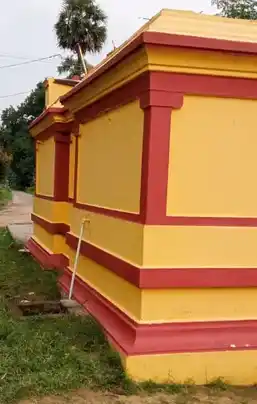 Arulmigu Kulingiamman, Lakshmiamman, Ellaiamman Temple, Centre Of The Village, Eliambedu - 601204 அருள்மிகு குலுங்கியம்மன், இலட்சுமியம்மன், எல்லையம்மன் திருக்கோயில், Centre Of The Village, Eliambedu - 601204, Tiruvallur - Ancient Temple Architecture and History Image 7