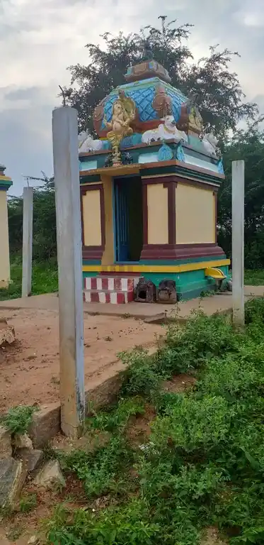 Arulmigu Kullagoundanpatti Vinayagar Temple, Kullagoundanpatty - 624620 அருள்மிகு குள்ளகவுண்டன்பட்டி விநாயகர் திருக்கோயில், Kullagoundanpatty - 624620, Dindigul - Ancient Temple Architecture and History Image 11