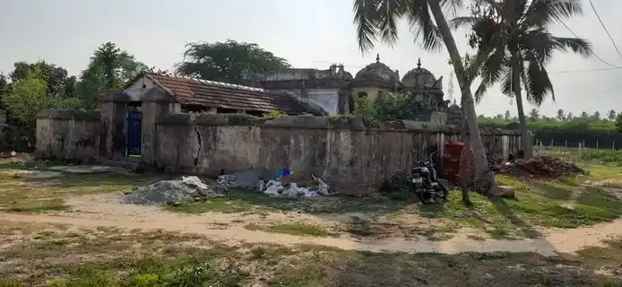 Arulmigu Kulothunganathswamy Temple, Manali - 614711 அருள்மிகு குலோத்துங்கநாதசுவாமி திருக்கோயில், மணலி - 614711, Thiruvarur - Ancient Temple Architecture and History Image 2